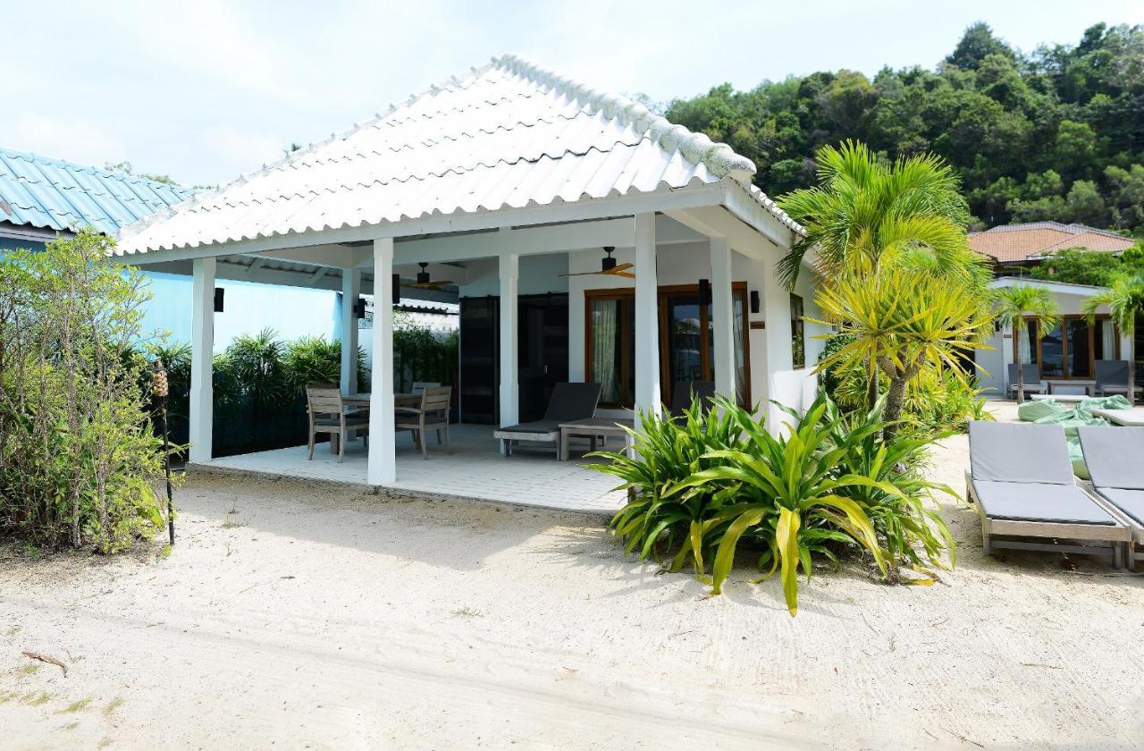 Hotel The Cove Panwa Beach Exterior foto